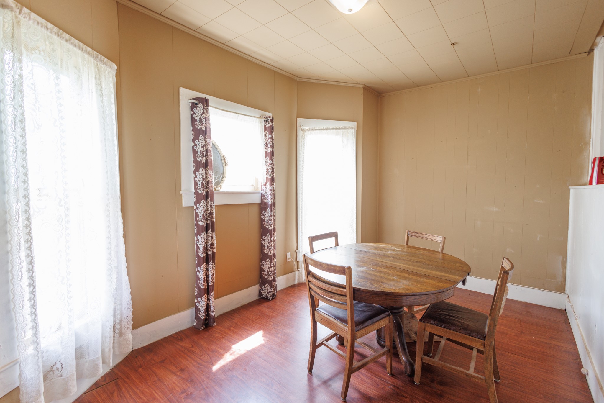 2202 Chester Street Sweetwater TX 79556