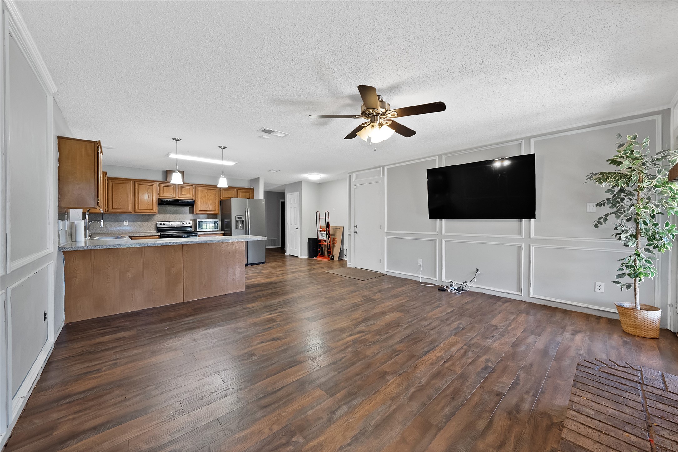7337 Indiana Avenue Fort Worth TX 76137