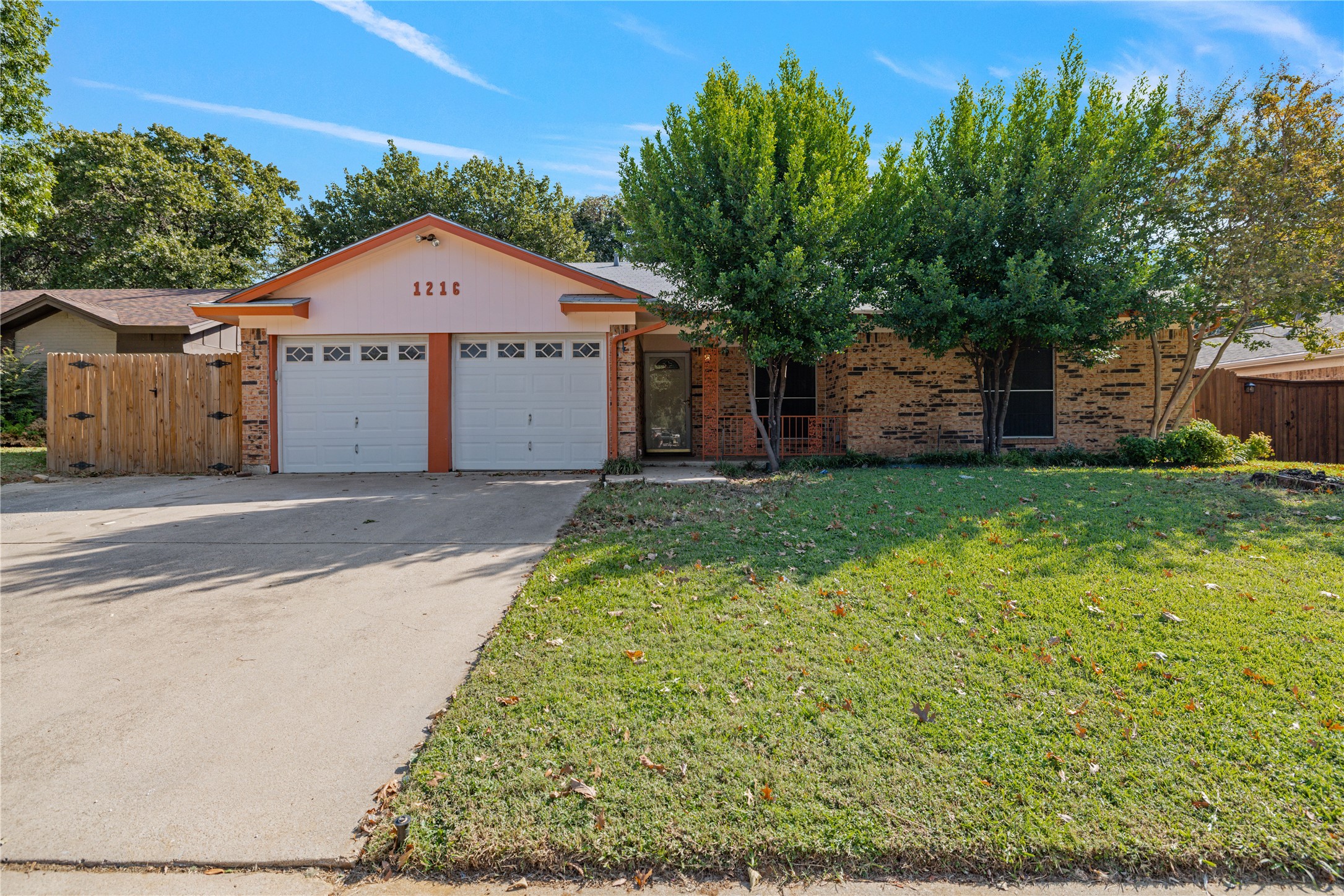 1216 Cumberland Drive Bedford TX 76022