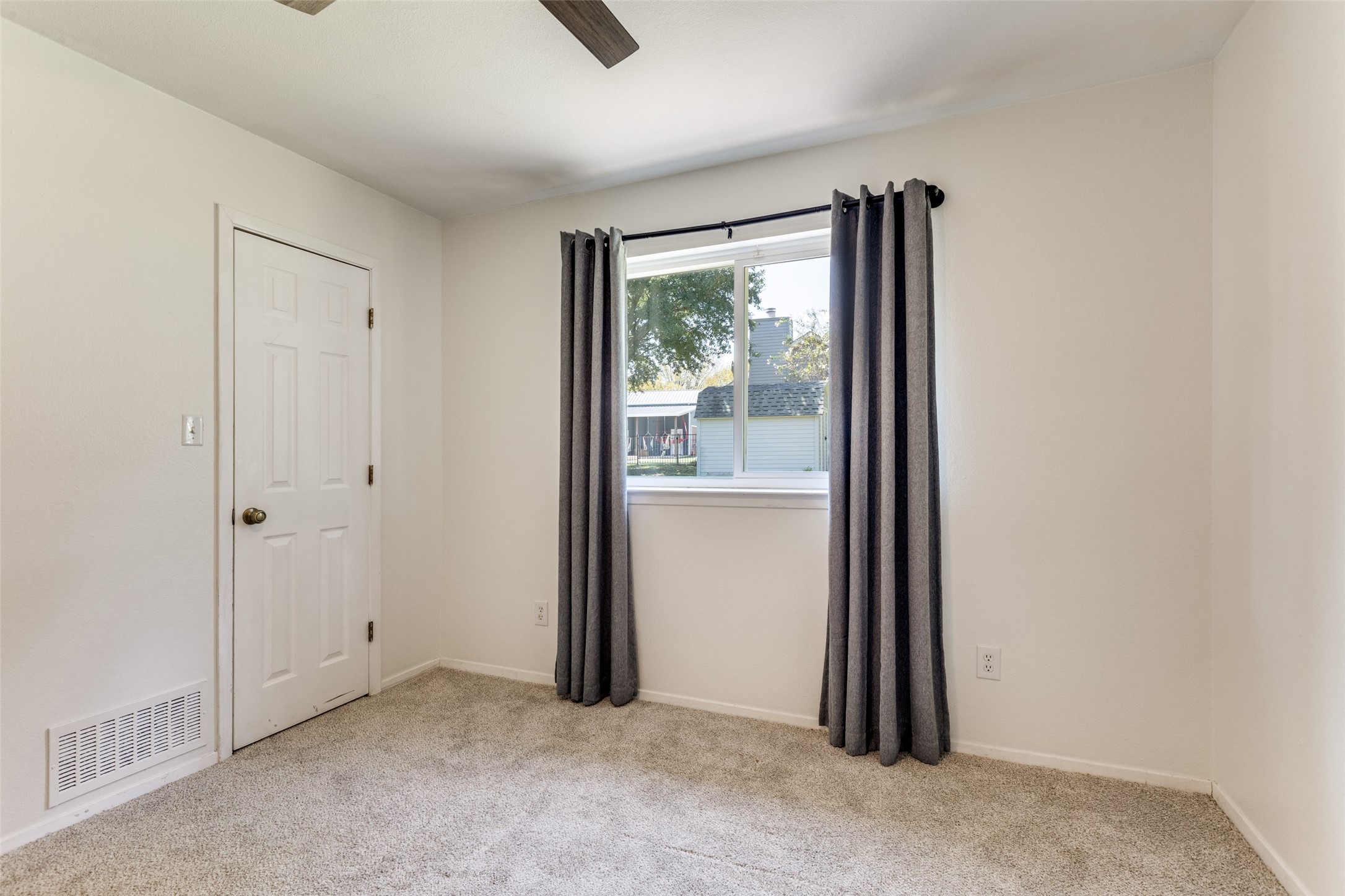 23 Cedar Bend Trail Lucas TX 75002