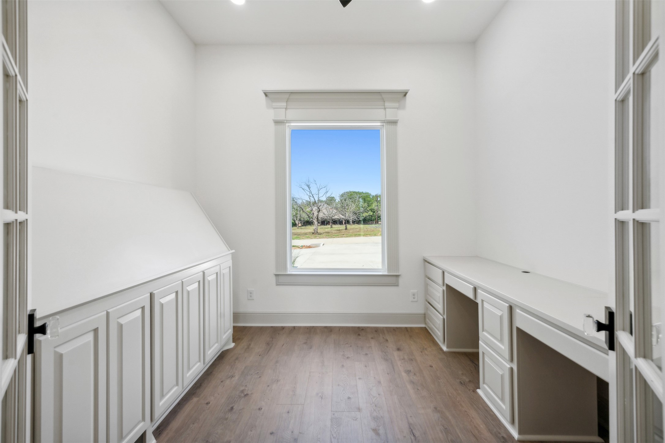 2409 Candlestick Drive Granbury TX 76049