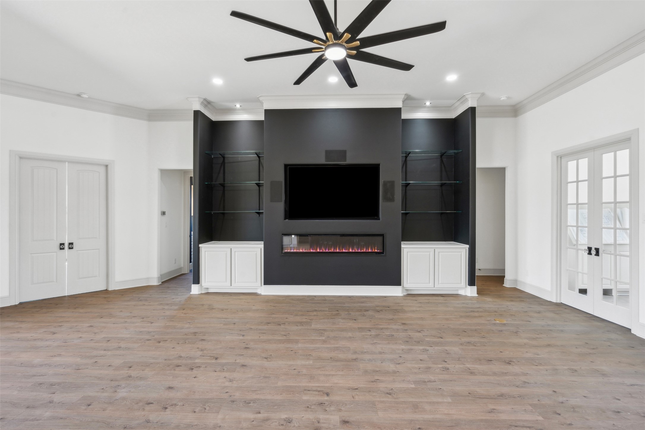 2409 Candlestick Drive Granbury TX 76049