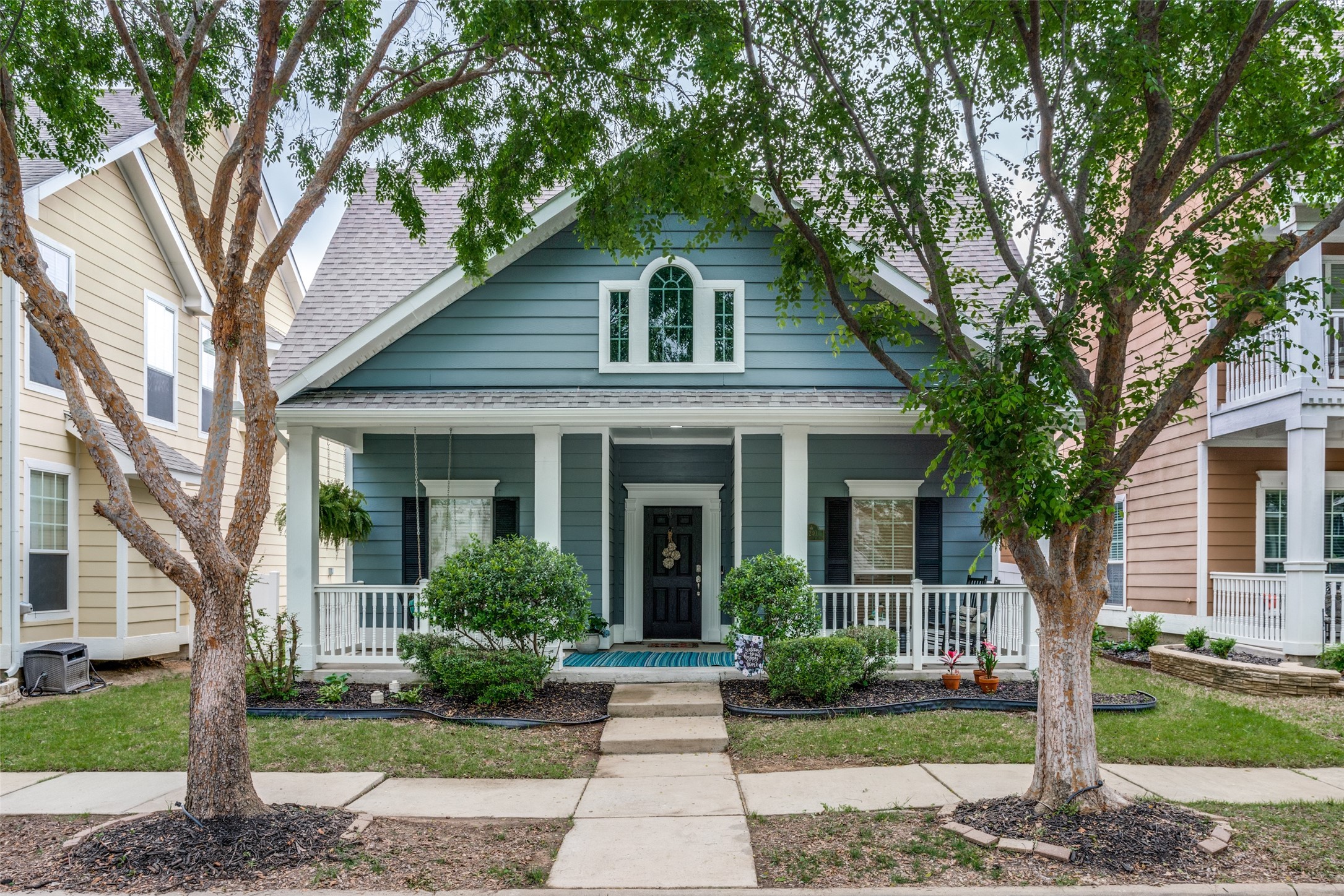 1240 Charleston Lane Savannah TX 76227