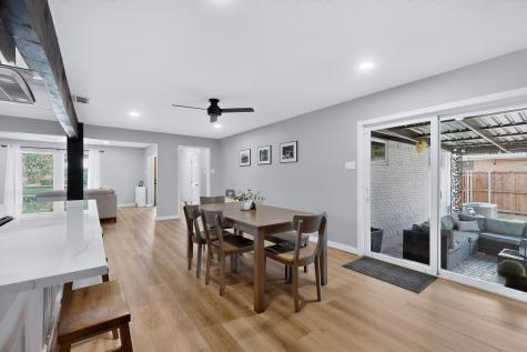 5822 Enchanted Lane Dallas TX 75227