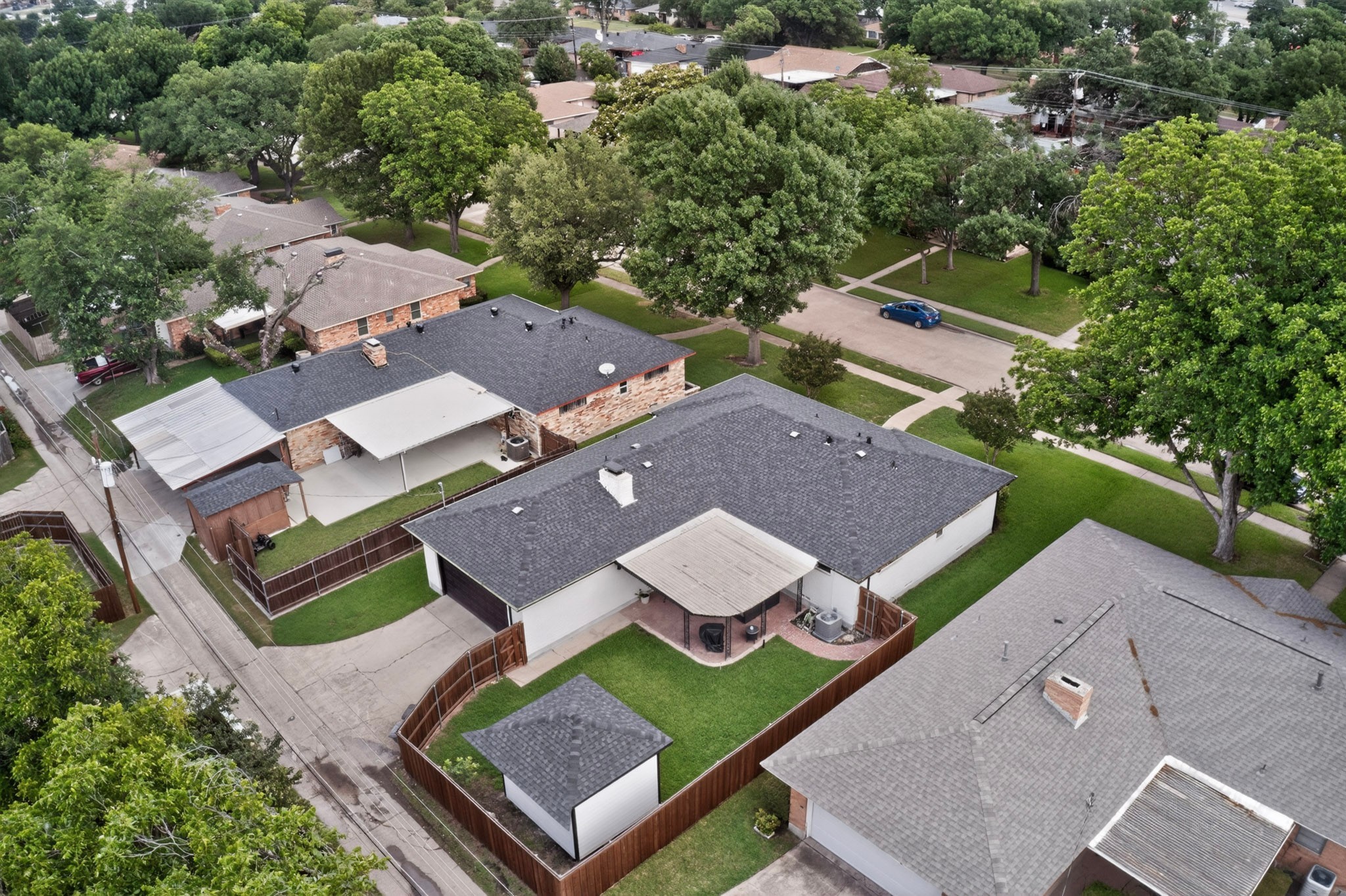 5822 Enchanted Lane Dallas TX 75227