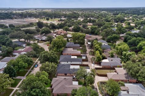 5822 Enchanted Lane Dallas TX 75227