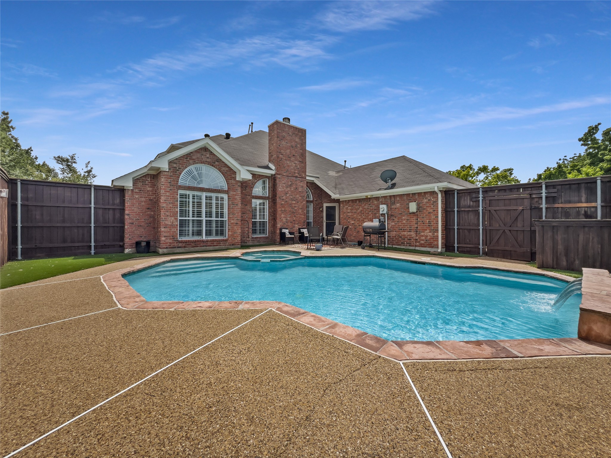 2317 Wellesly Road Rowlett TX 75089