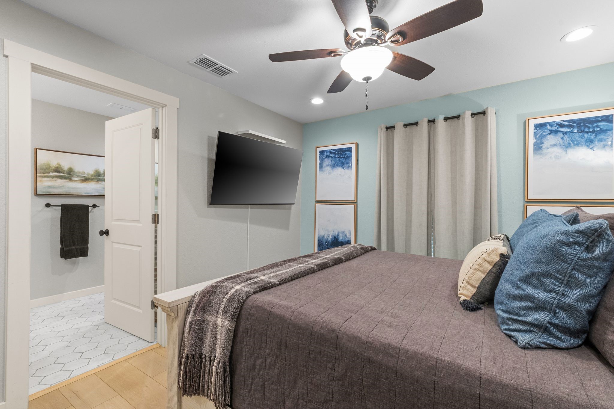 408 E Liberty Street Pilot Point TX 76258