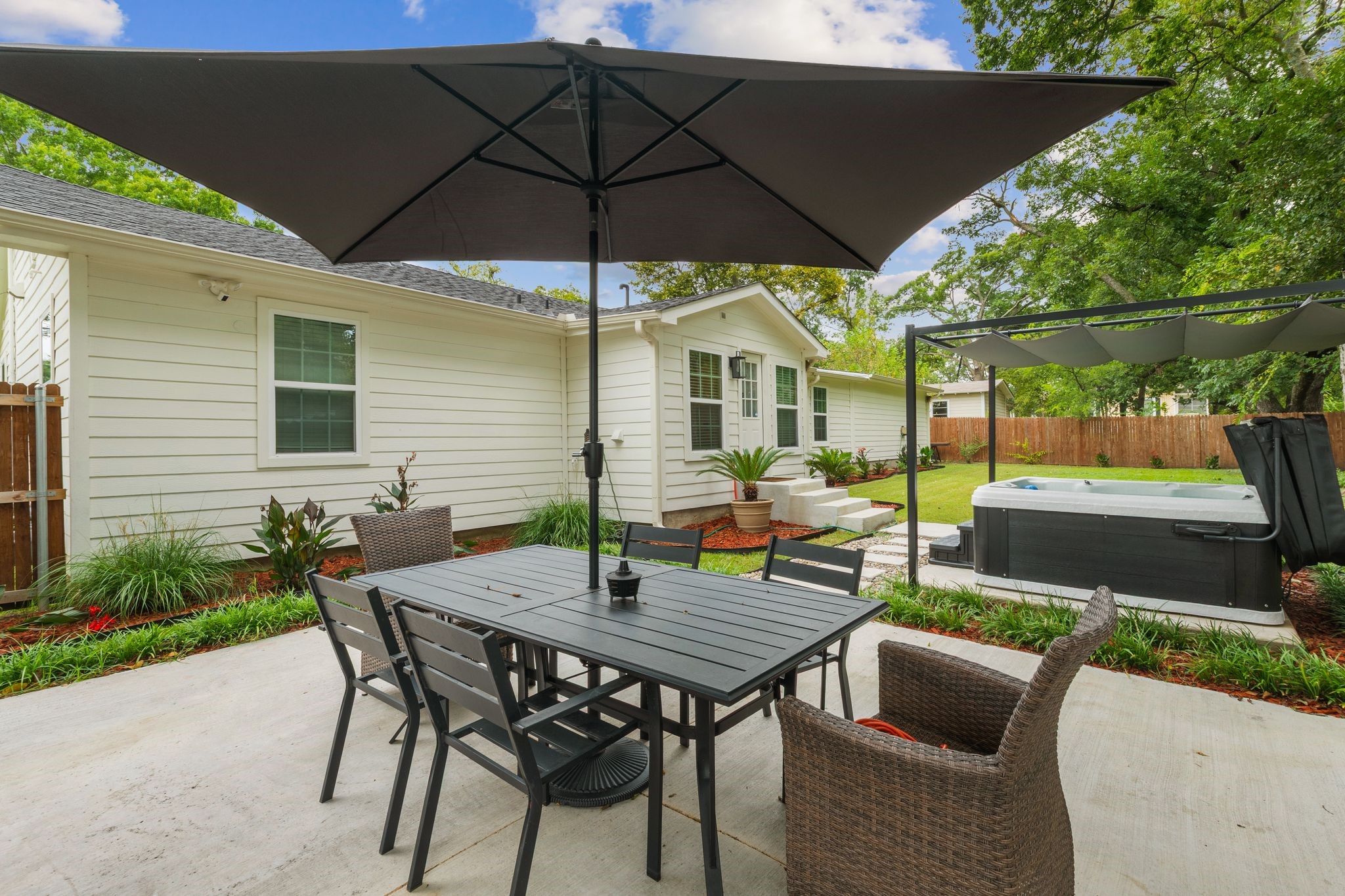 408 E Liberty Street Pilot Point TX 76258