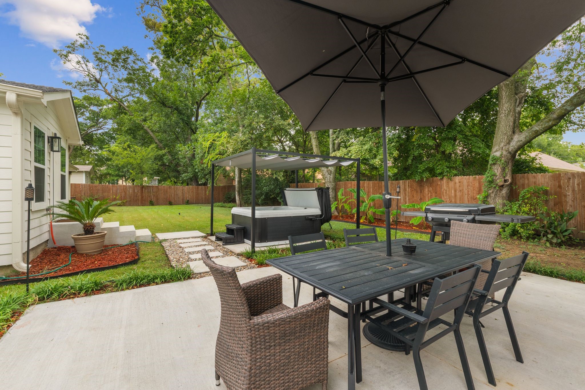 408 E Liberty Street Pilot Point TX 76258