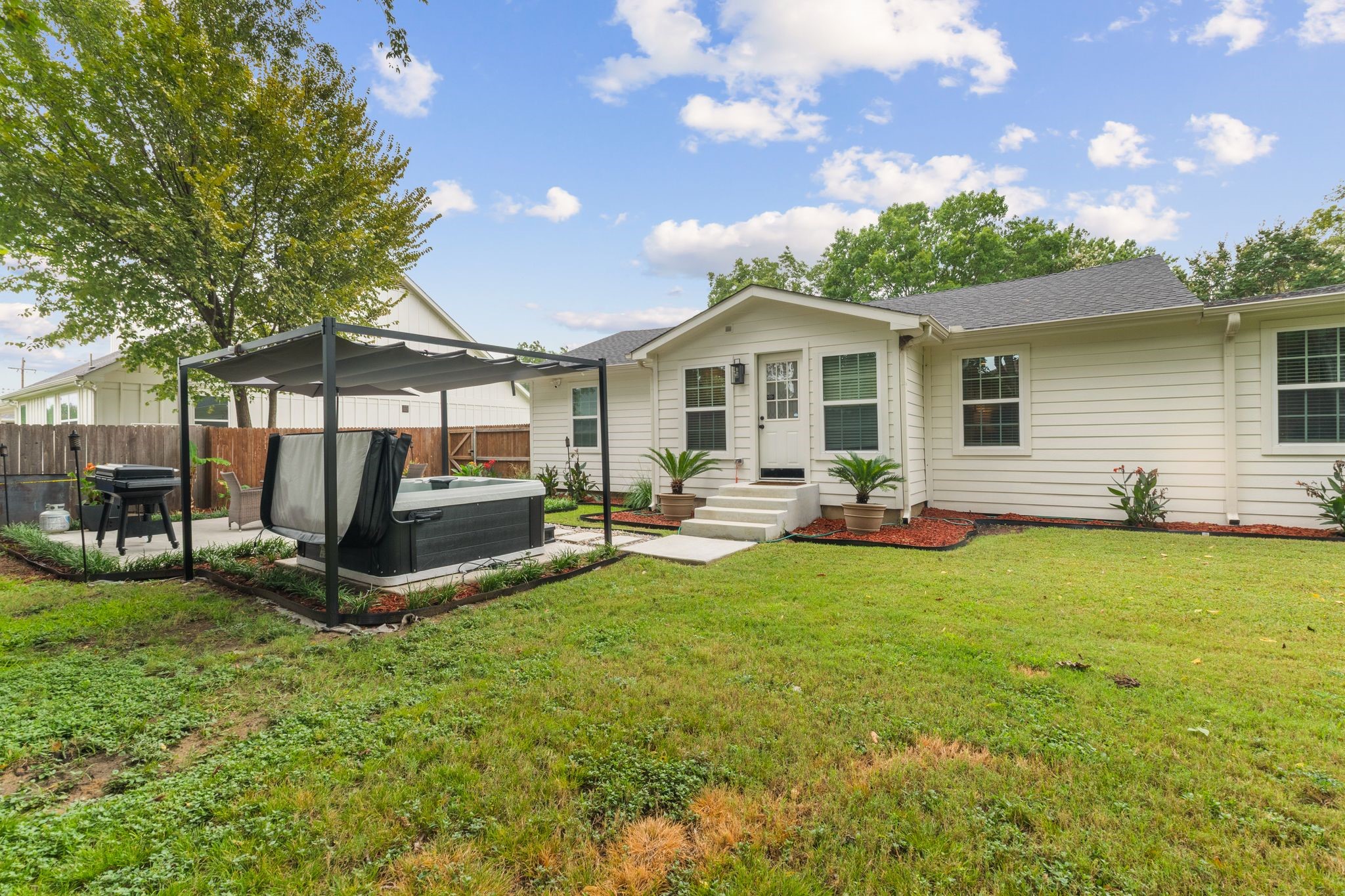408 E Liberty Street Pilot Point TX 76258