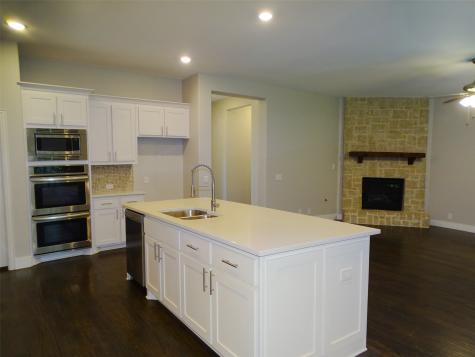 2125 Flora Lane Desoto TX 75115