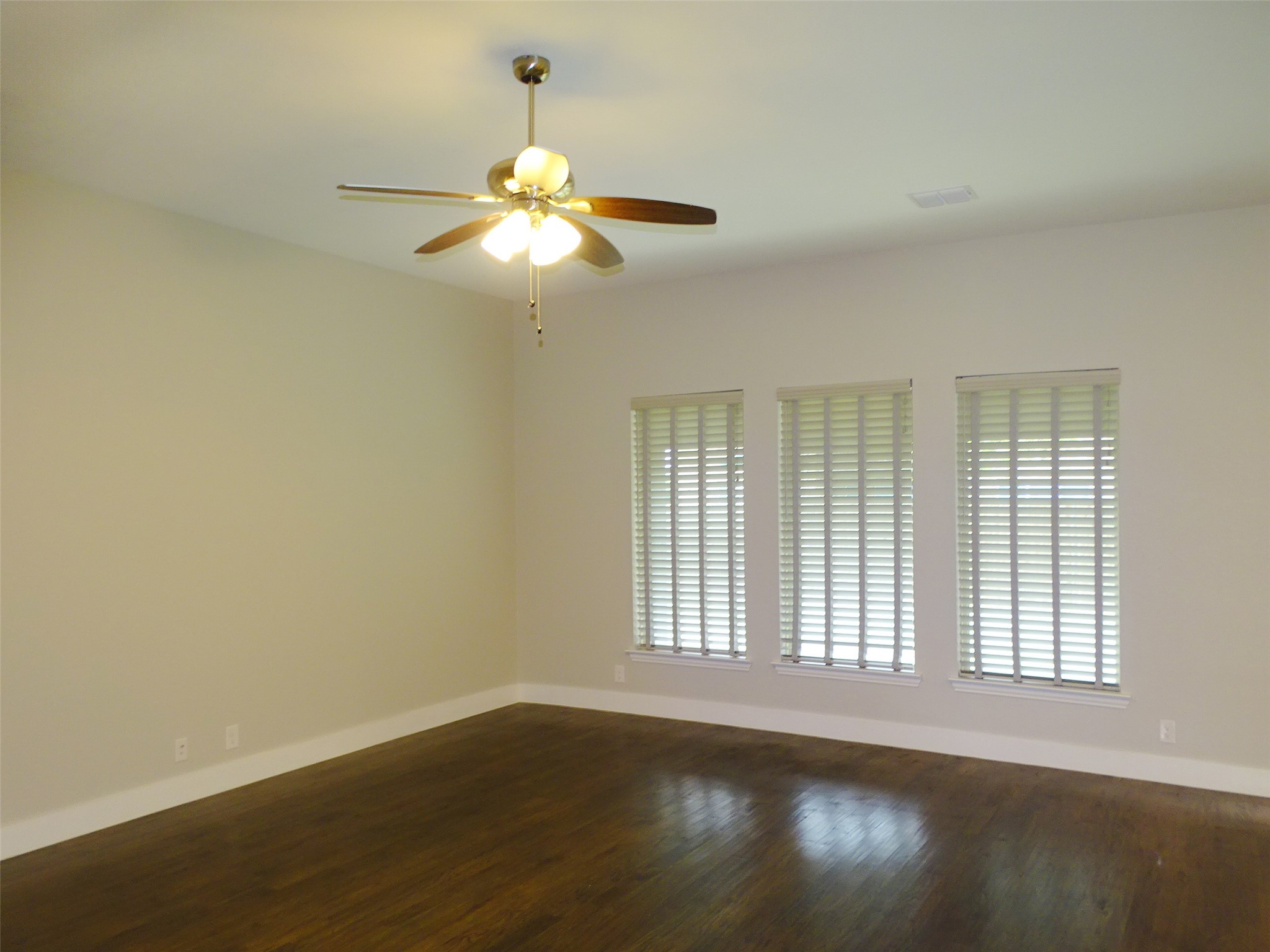 2125 Flora Lane Desoto TX 75115