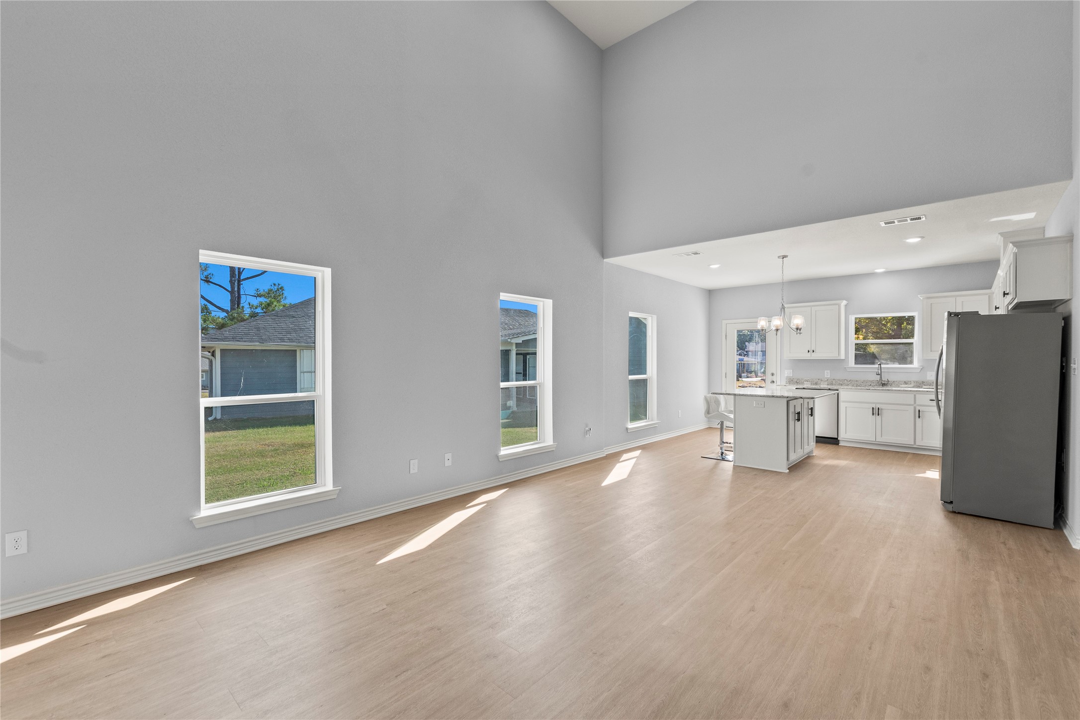 314 Oak Creek Drive Tool TX 75143
