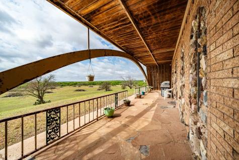 326 County Road 121 Sweetwater TX 79556