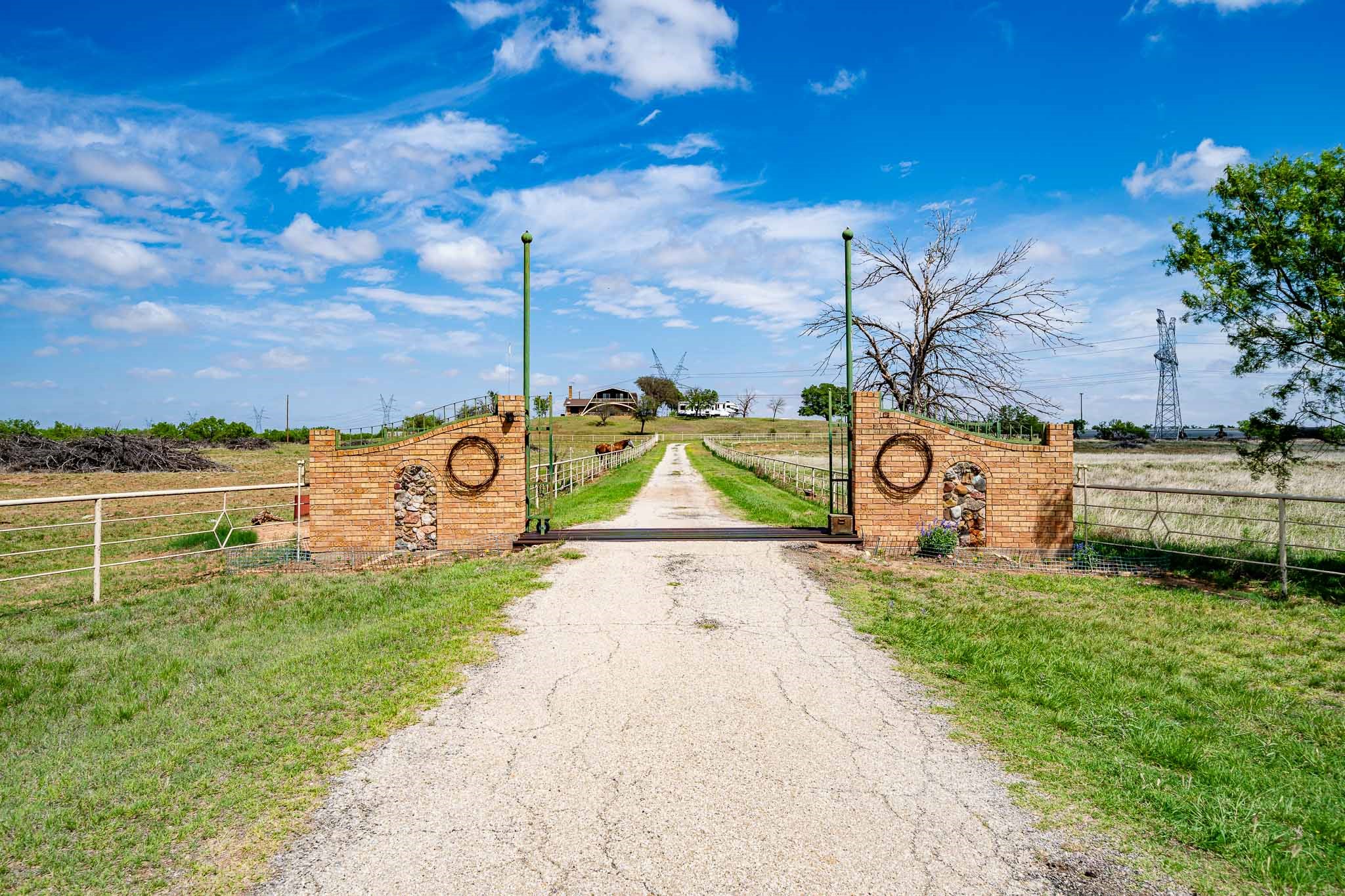 326 County Road 121 Sweetwater TX 79556