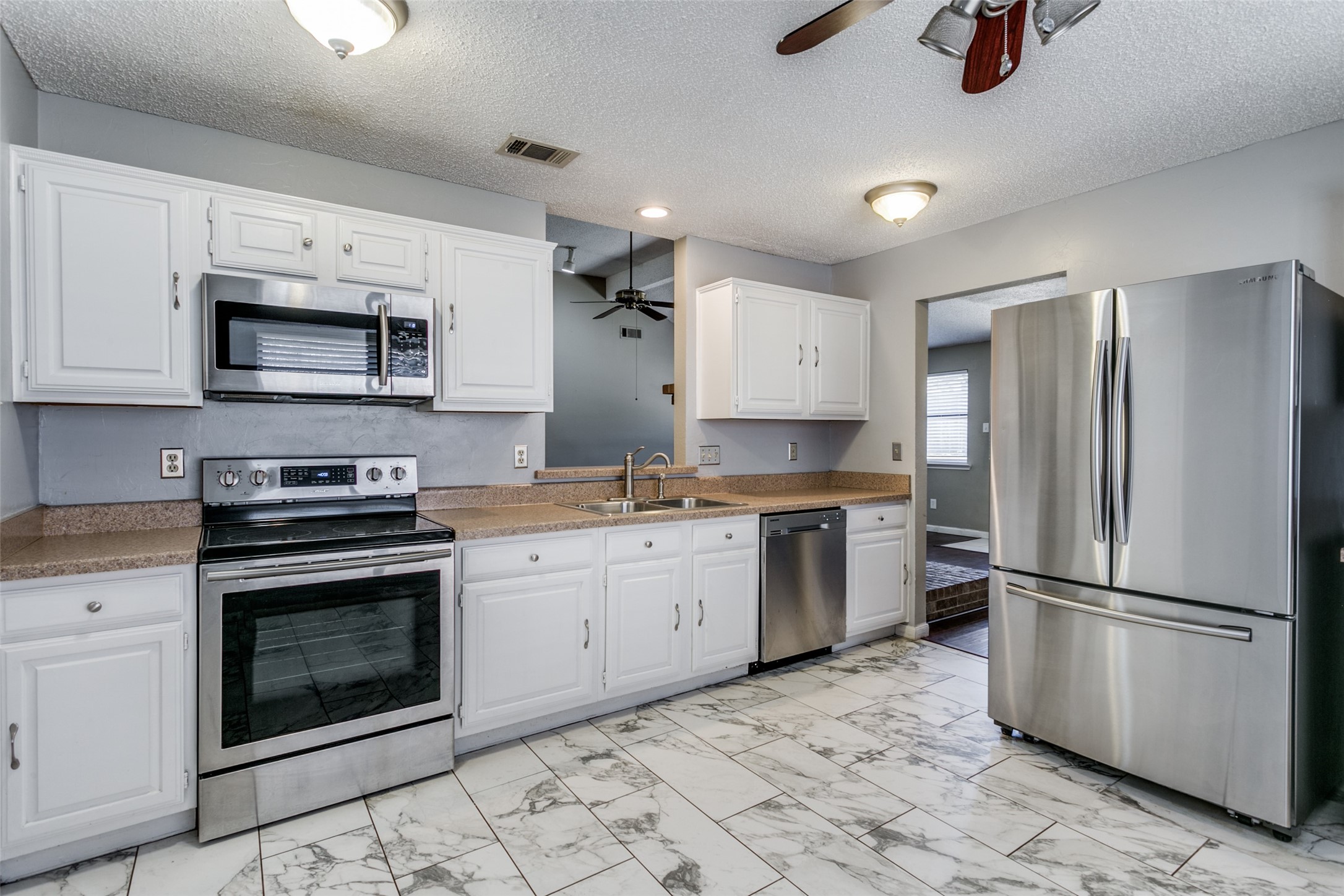 3209 Vintage Way Bedford TX 76021