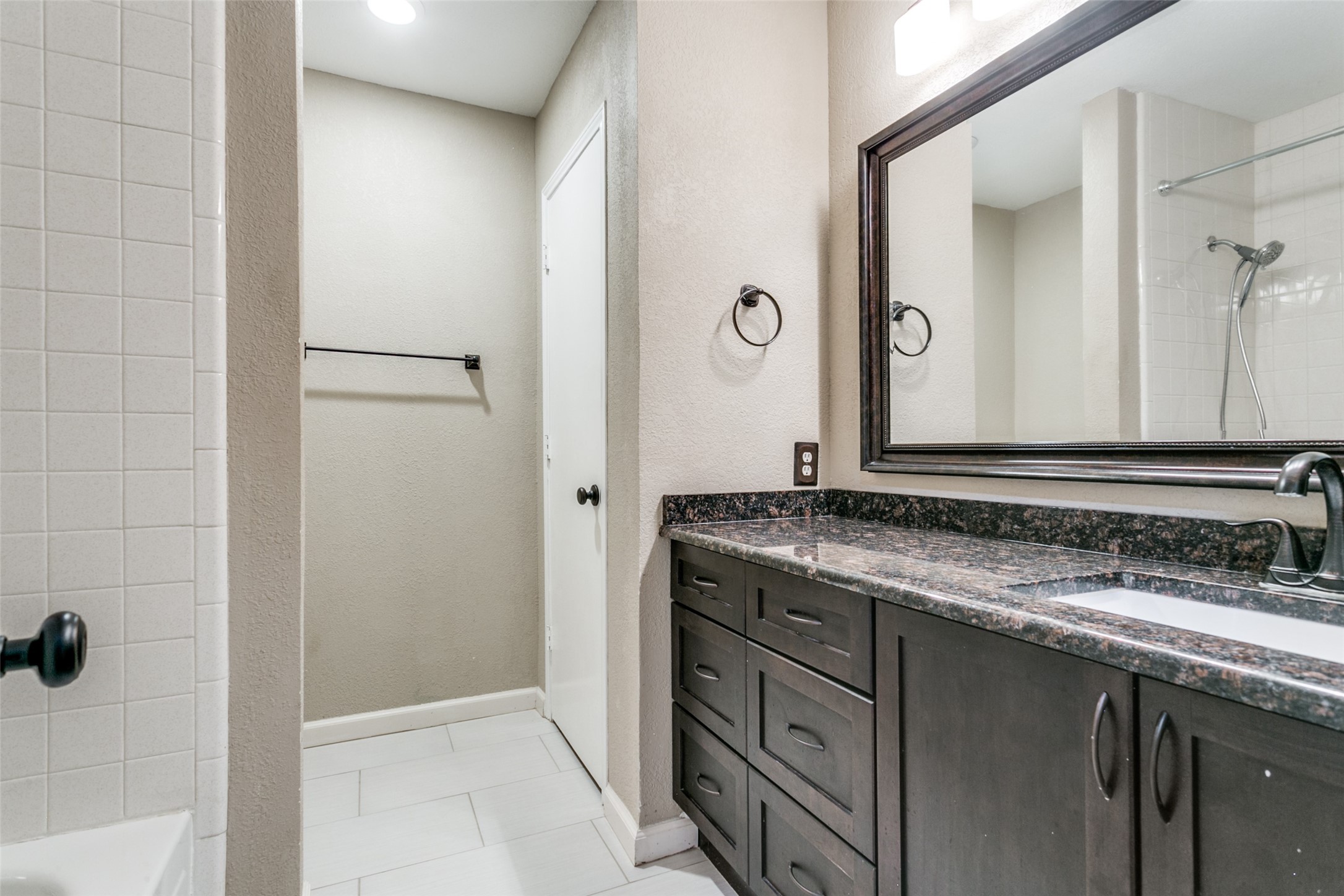 3209 Vintage Way Bedford TX 76021