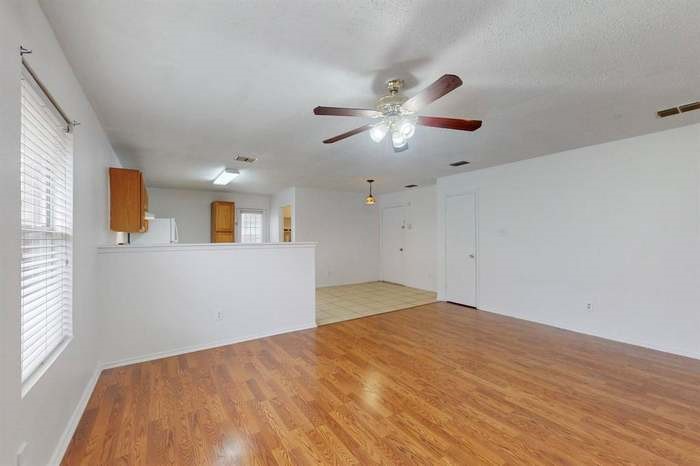 7515 Rice Lane Dallas TX 75241