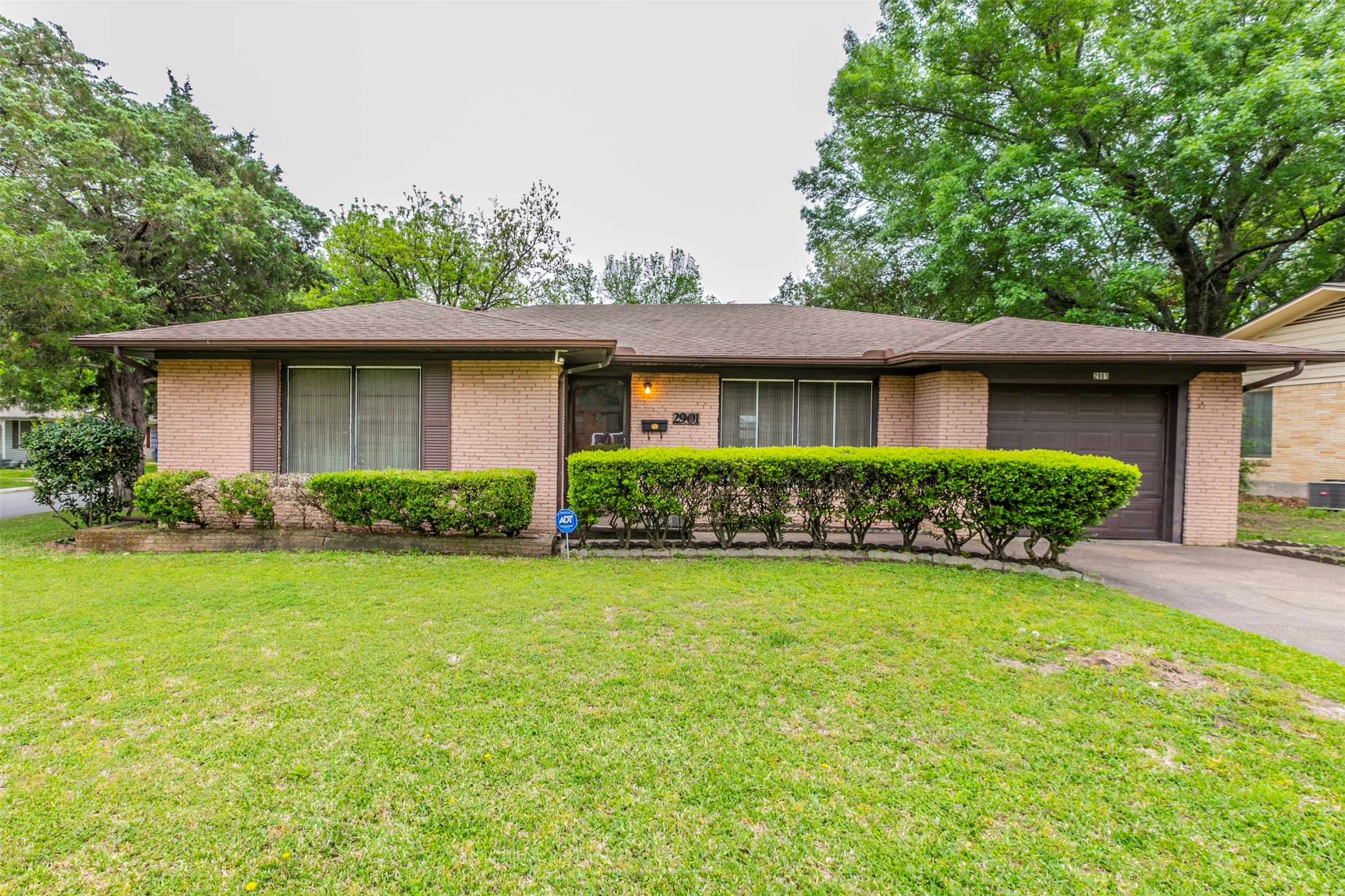 2901 College Circle Corsicana TX 75110