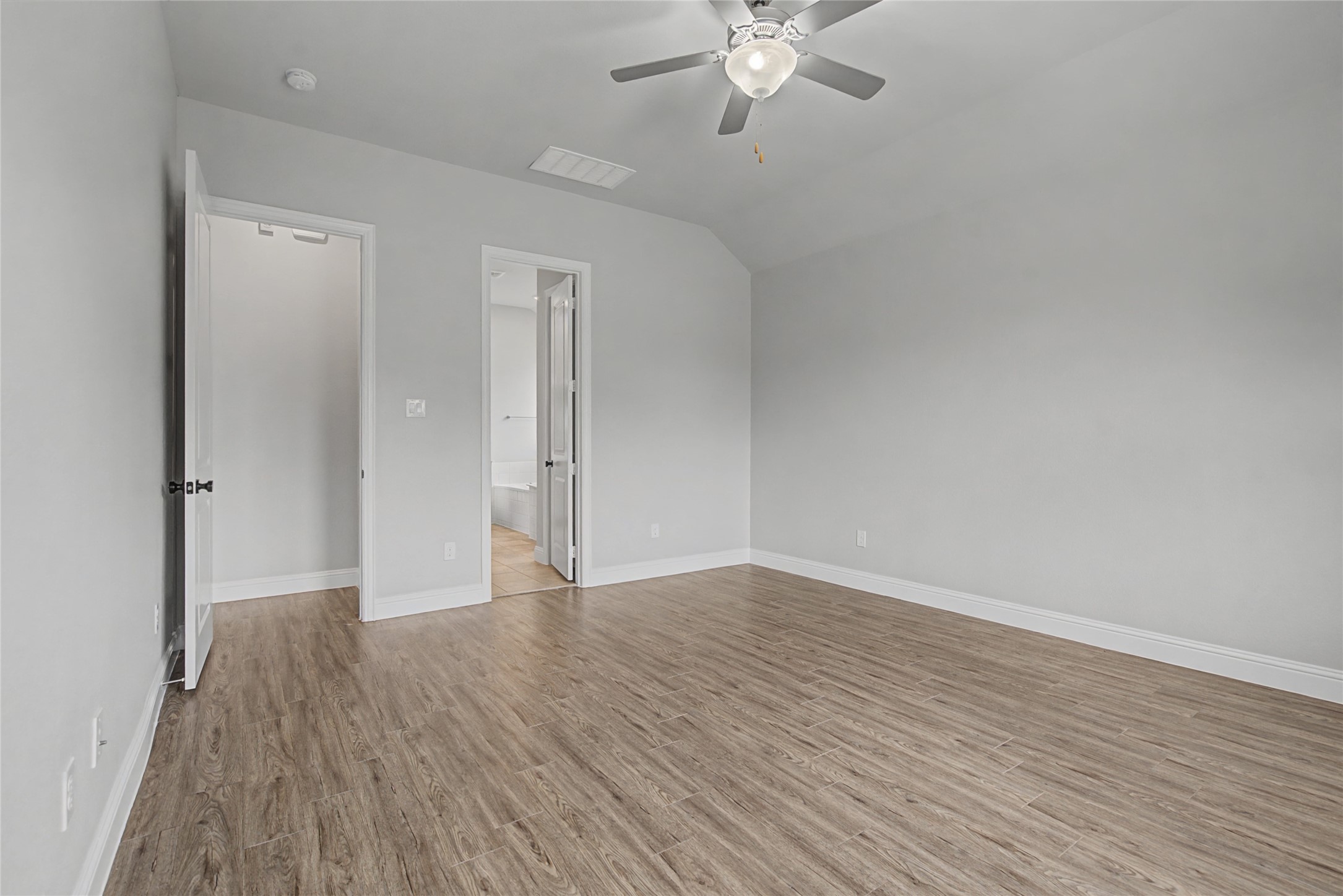 2215 Stanhill Drive Corinth TX 76210