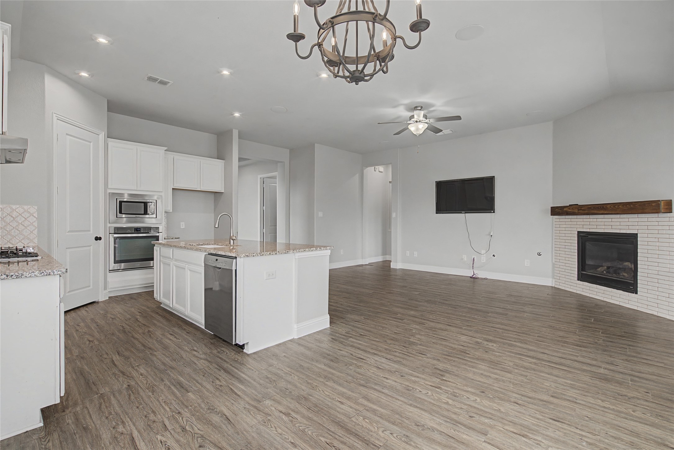 2215 Stanhill Drive Corinth TX 76210