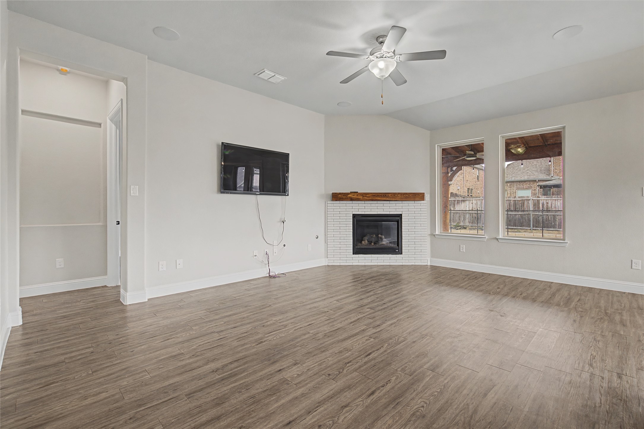 2215 Stanhill Drive Corinth TX 76210