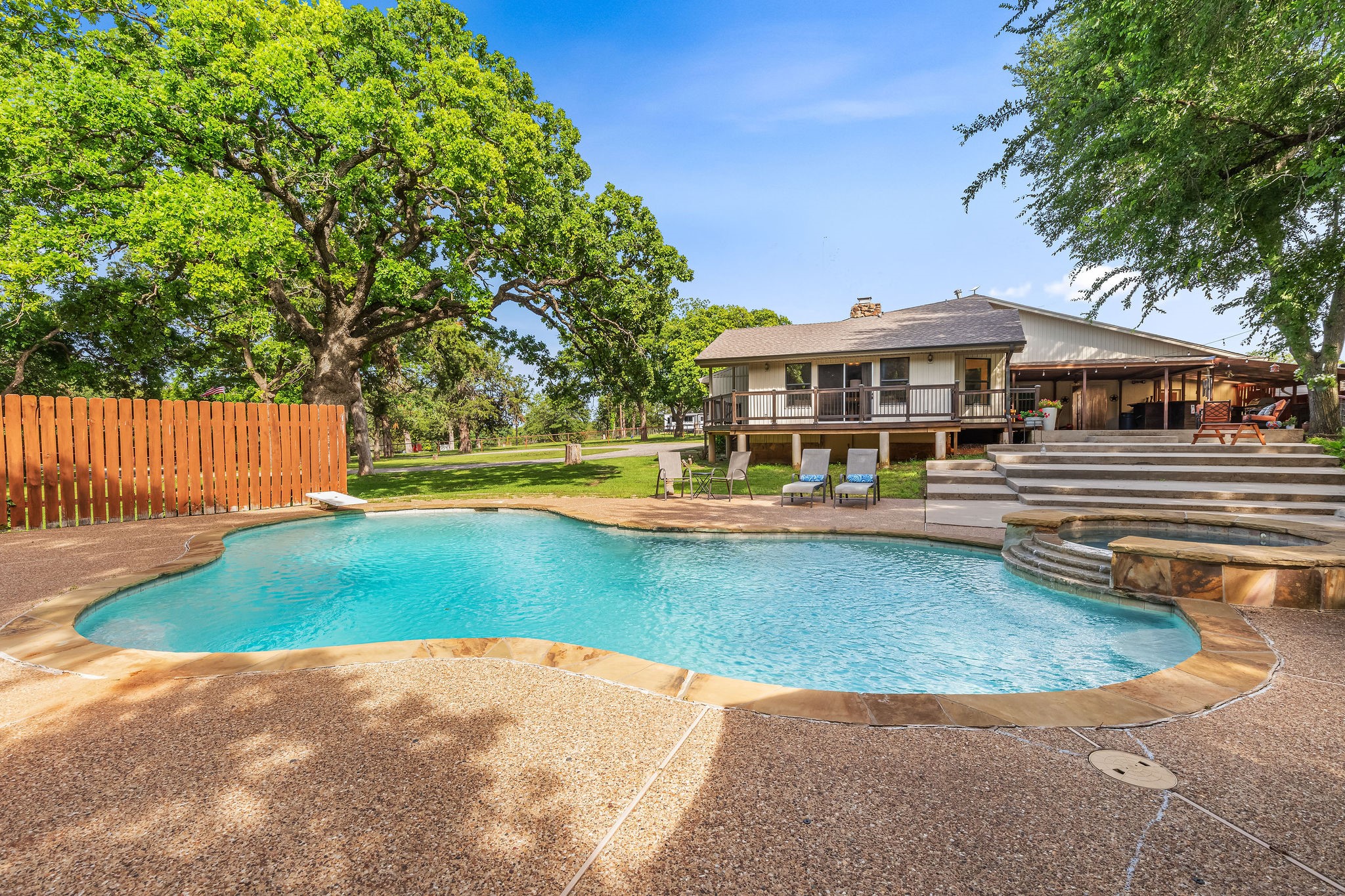 2403 County Road 2224 Decatur TX 76234