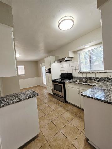 745 W Cedar Street Hurst TX 76053