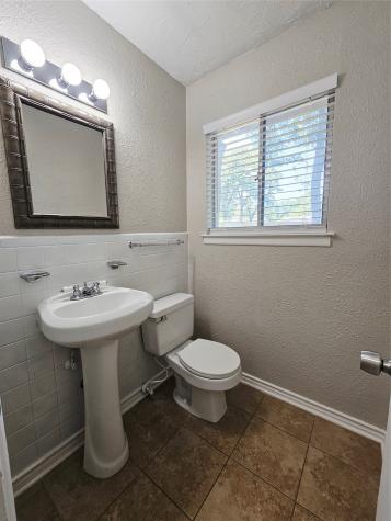 745 W Cedar Street Hurst TX 76053