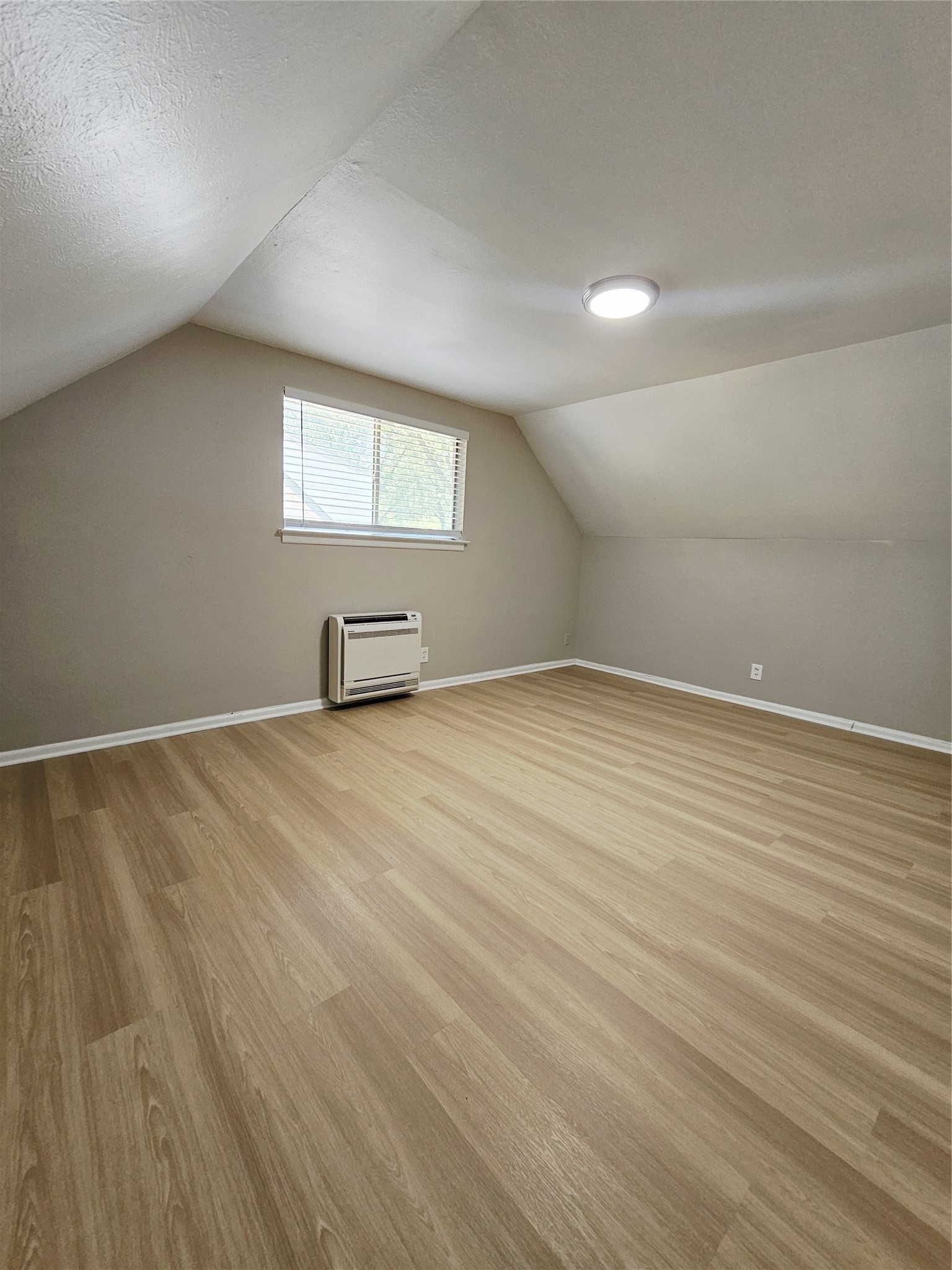 745 W Cedar Street Hurst TX 76053