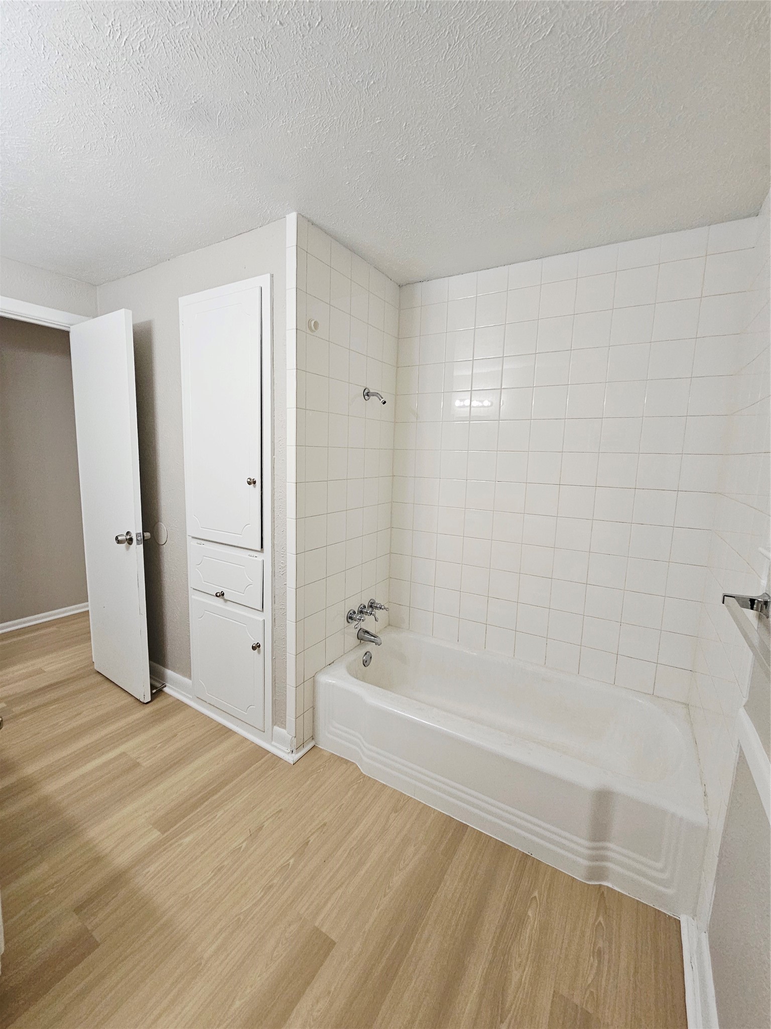 745 W Cedar Street Hurst TX 76053
