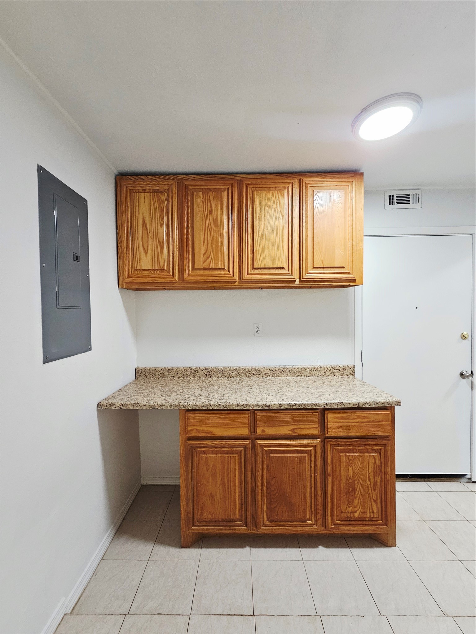 745 W Cedar Street Hurst TX 76053