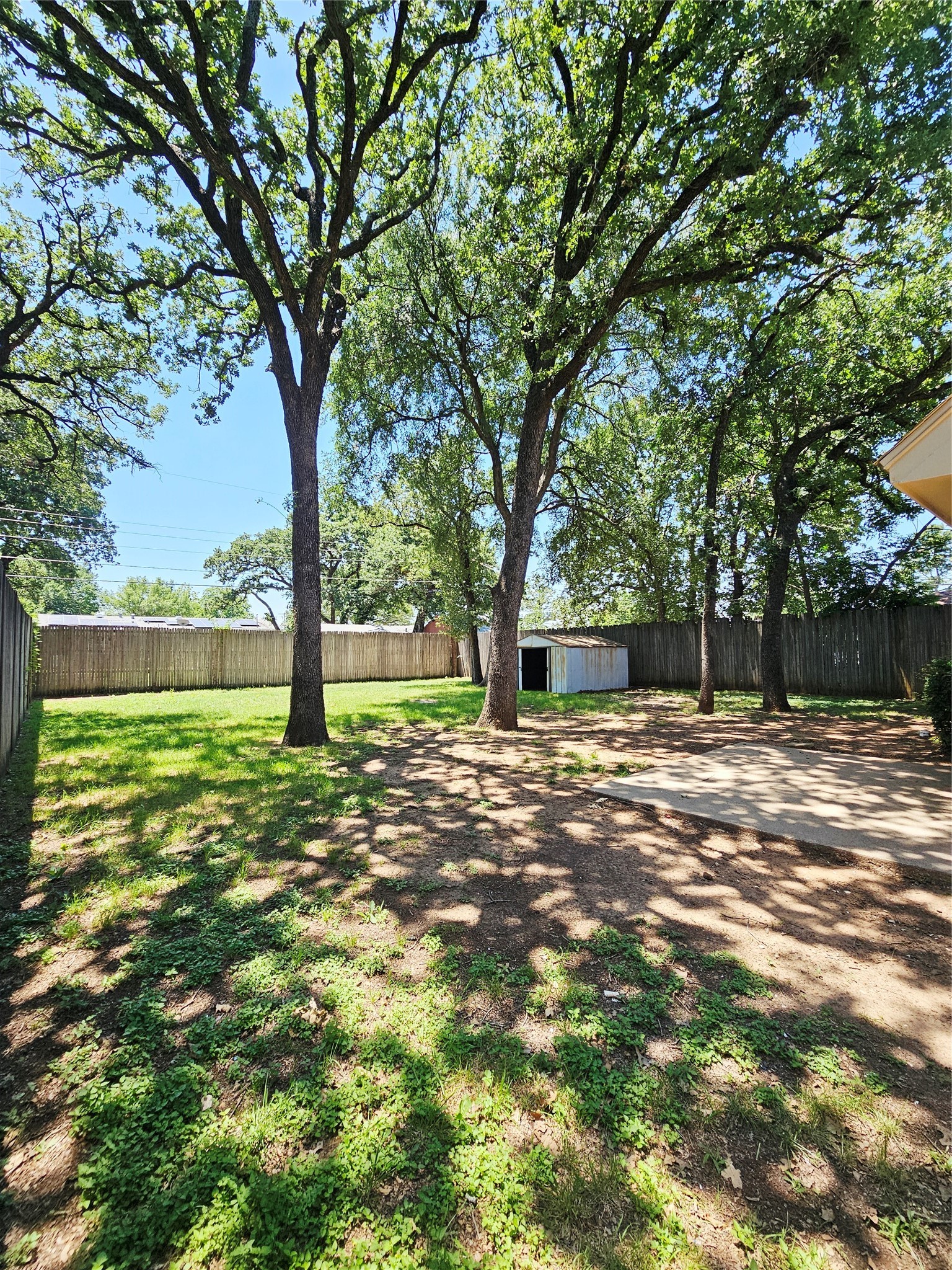 745 W Cedar Street Hurst TX 76053