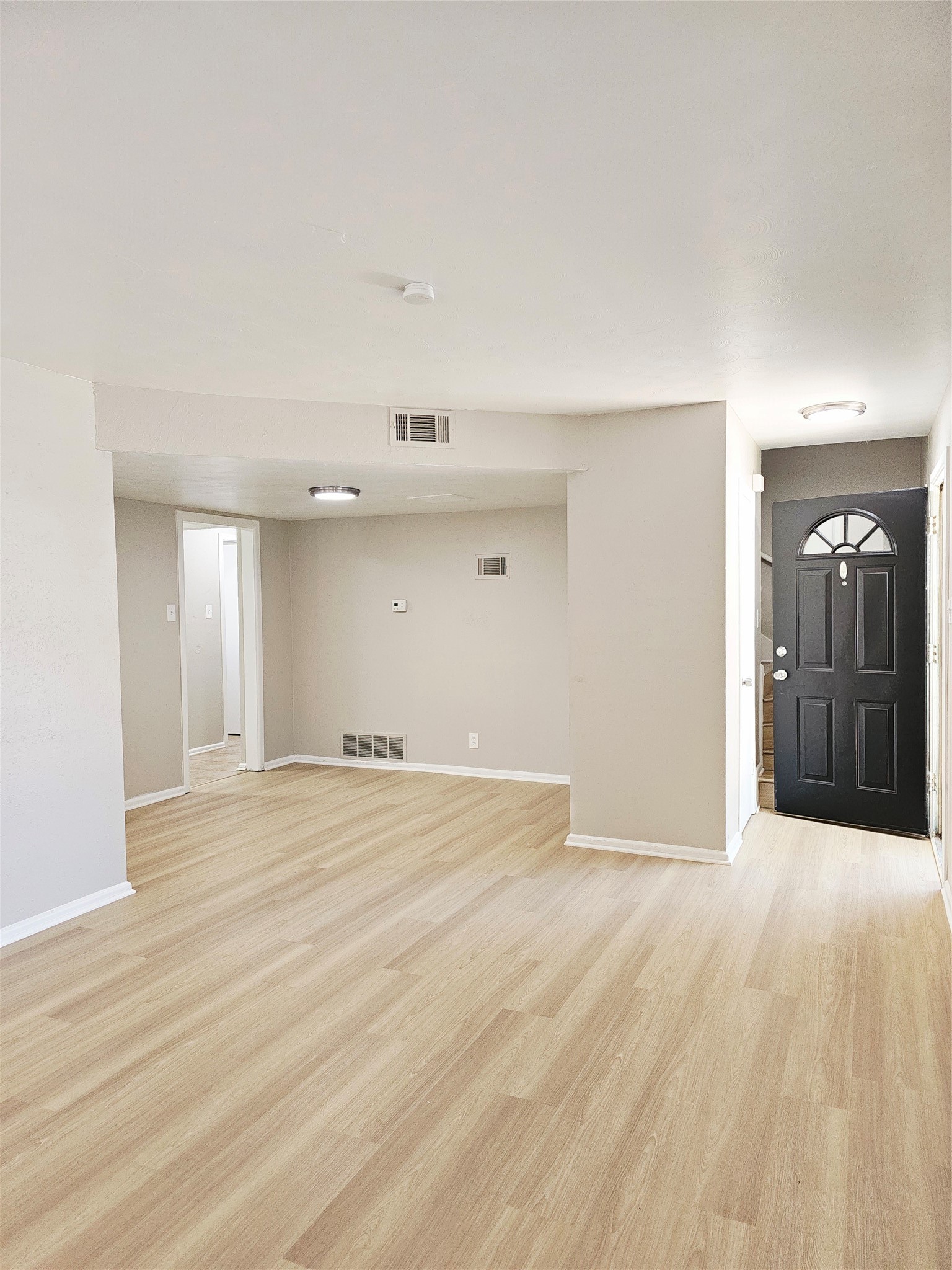 745 W Cedar Street Hurst TX 76053