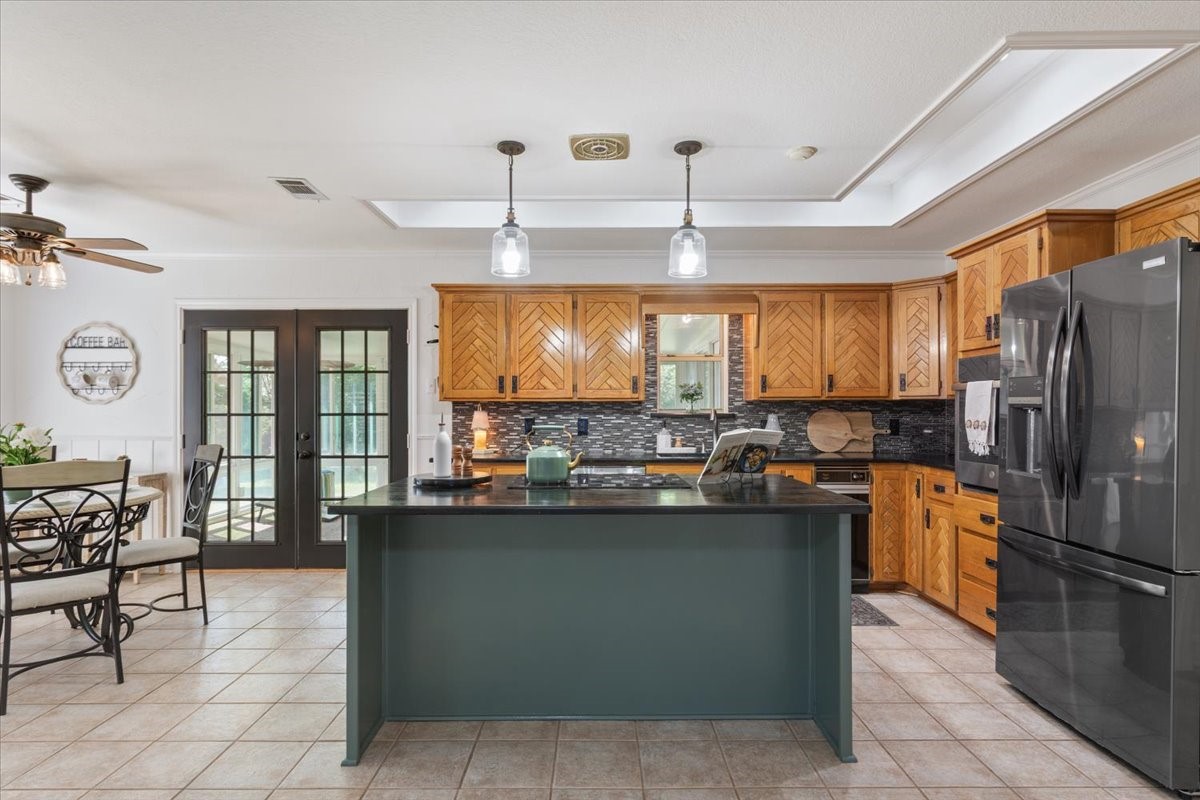 9519 Oak Springs Drive Woodway TX 76712