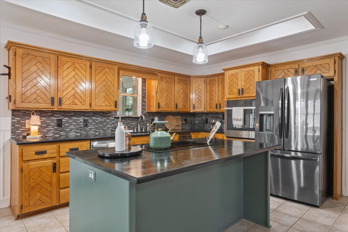 9519 Oak Springs Drive Woodway TX 76712