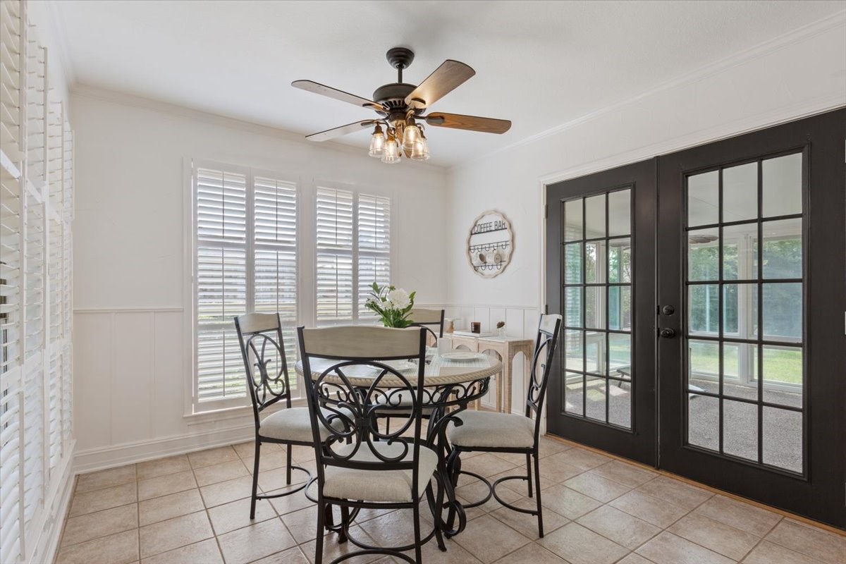 9519 Oak Springs Drive Woodway TX 76712