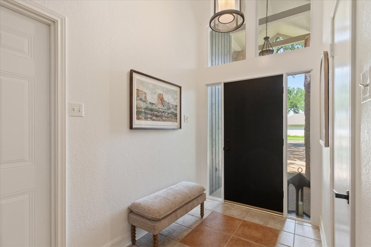 9519 Oak Springs Drive Woodway TX 76712