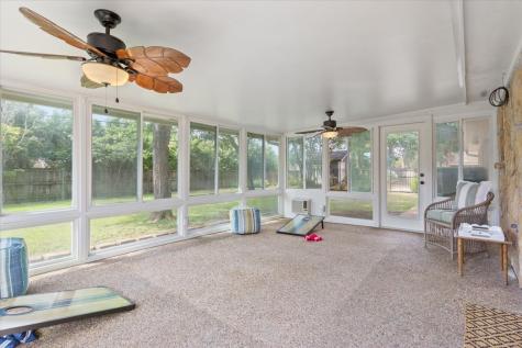 9519 Oak Springs Drive Woodway TX 76712