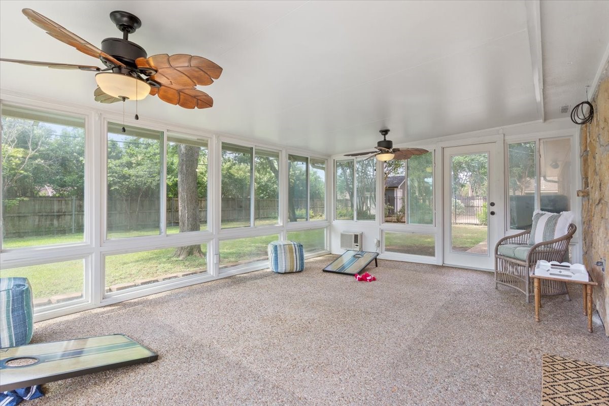 9519 Oak Springs Drive Woodway TX 76712