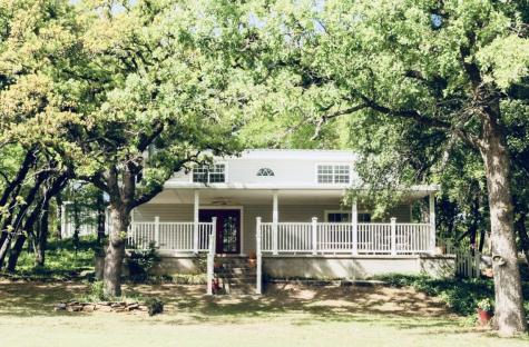 726 County Road 463 Eastland TX 76448