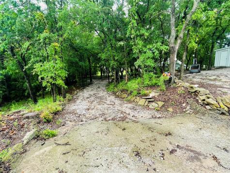 726 County Road 463 Eastland TX 76448