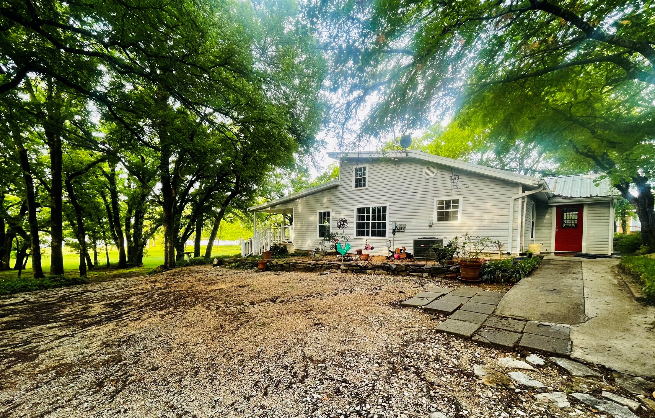 726 County Road 463 Eastland TX 76448