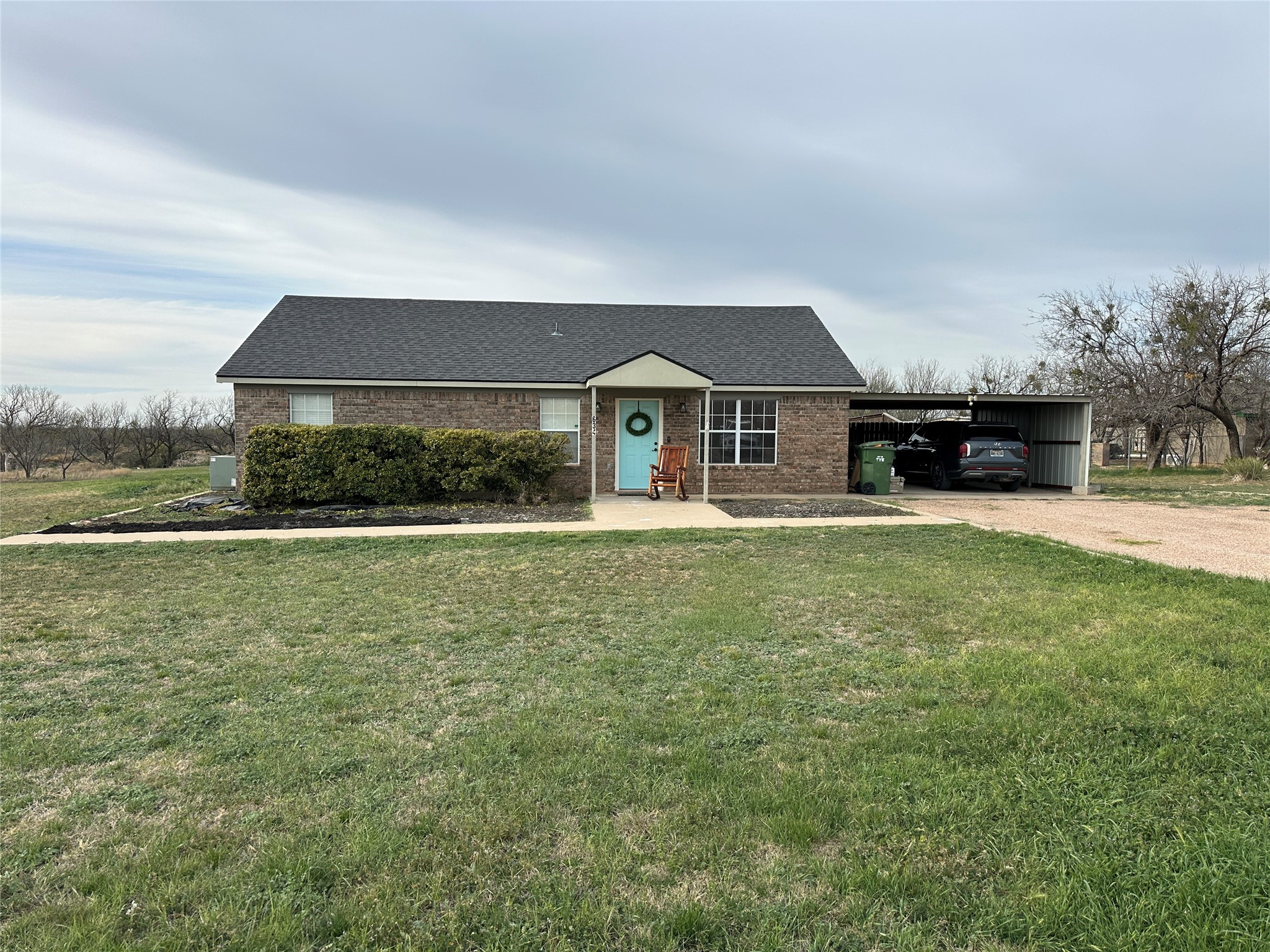 634 Mccartney Lane Tye TX 79563