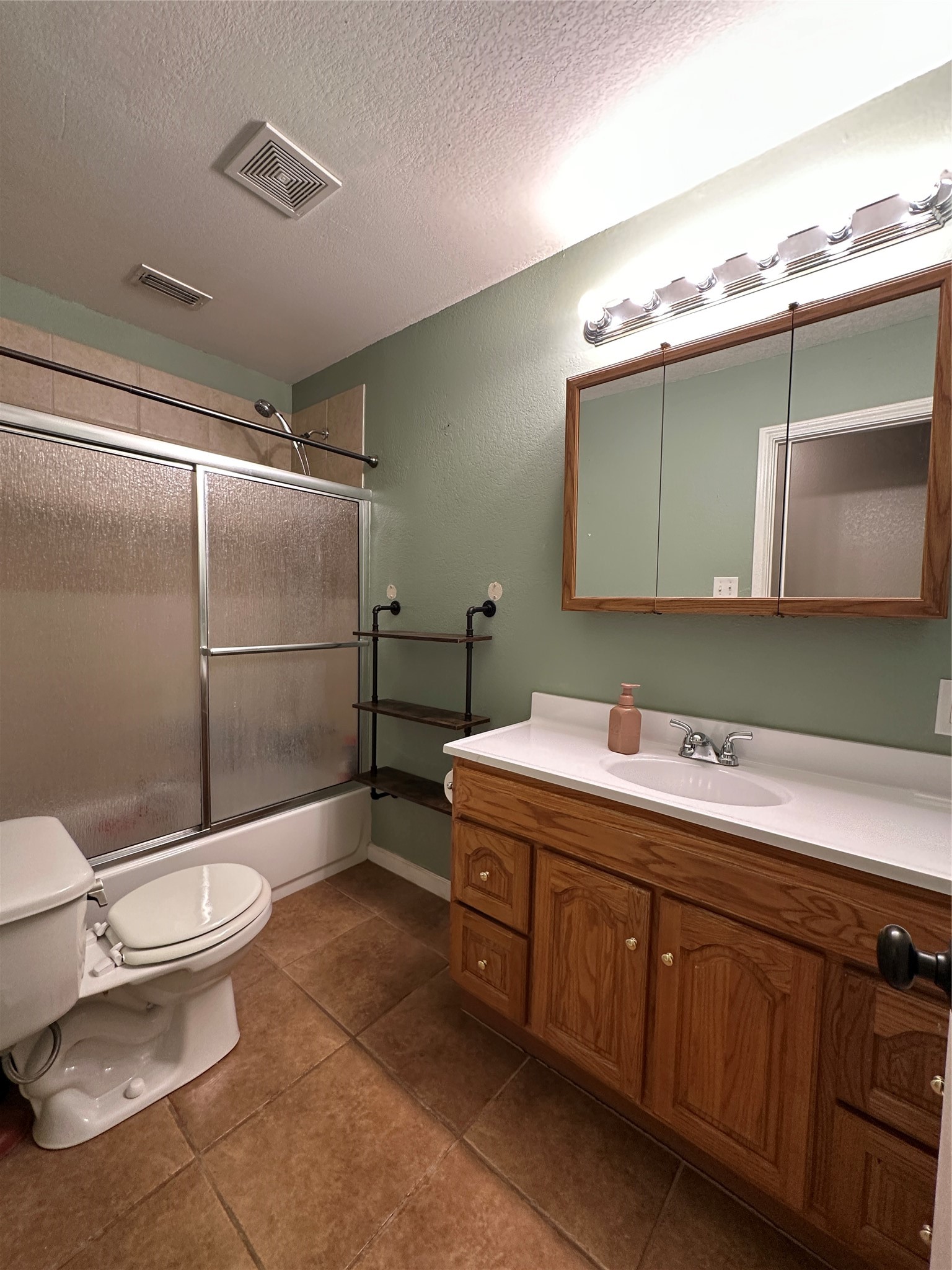 634 Mccartney Lane Tye TX 79563