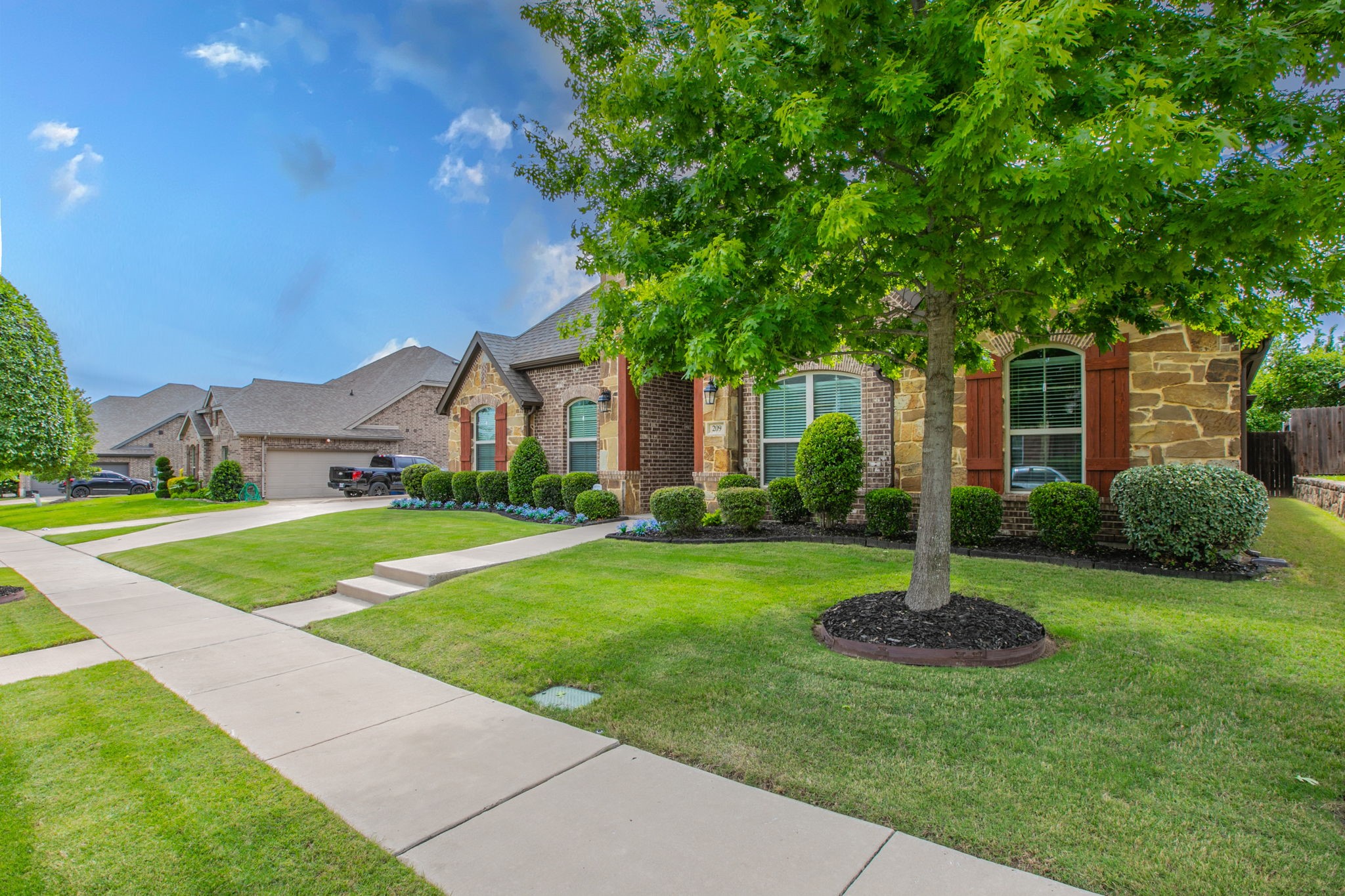 209 Wisteria Way Red Oak TX 75154