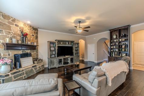209 Wisteria Way Red Oak TX 75154
