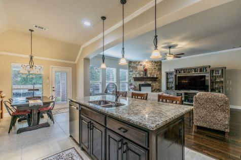 209 Wisteria Way Red Oak TX 75154