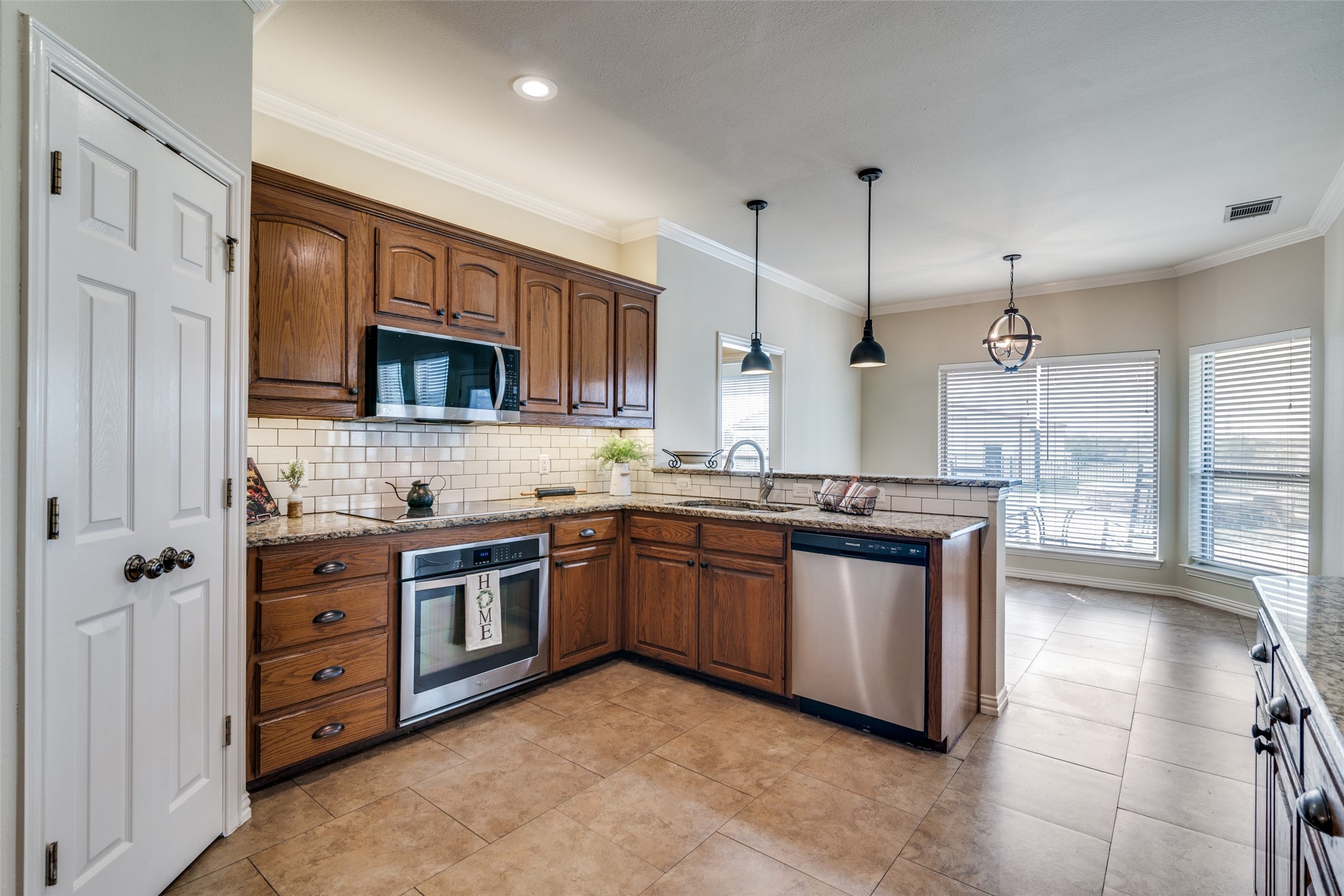 9798 Helms Trail Forney TX 75126